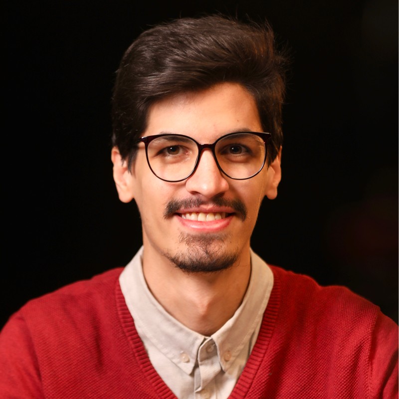 درباره من 1673253815579 - درباره من