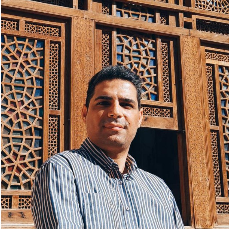 درباره من 1672479663878 - درباره من